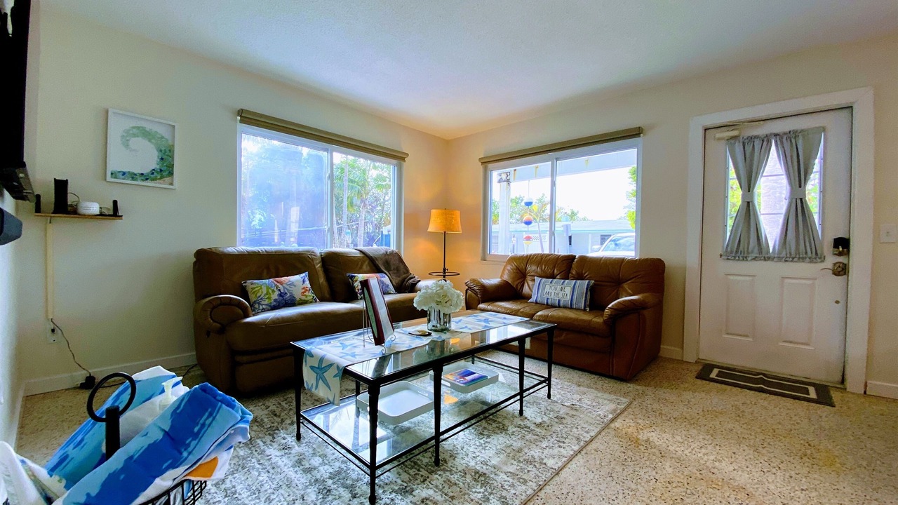 Photo of Livingroom in Anna Maria