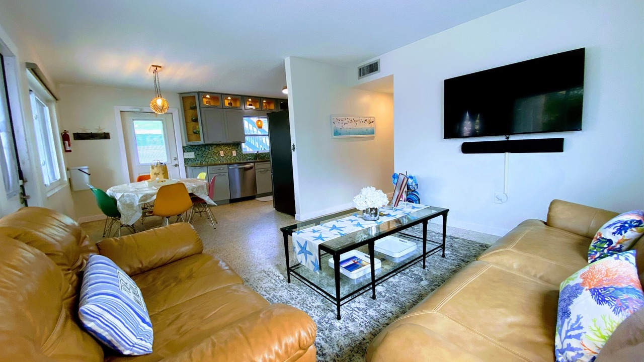 Photo of Livingroom in Anna Maria