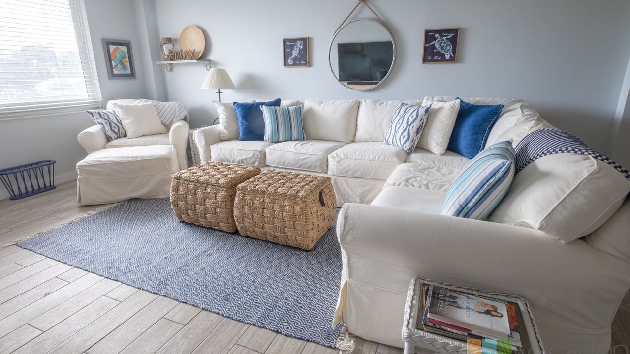 Photo of Livingroom in Palm Beach Shores