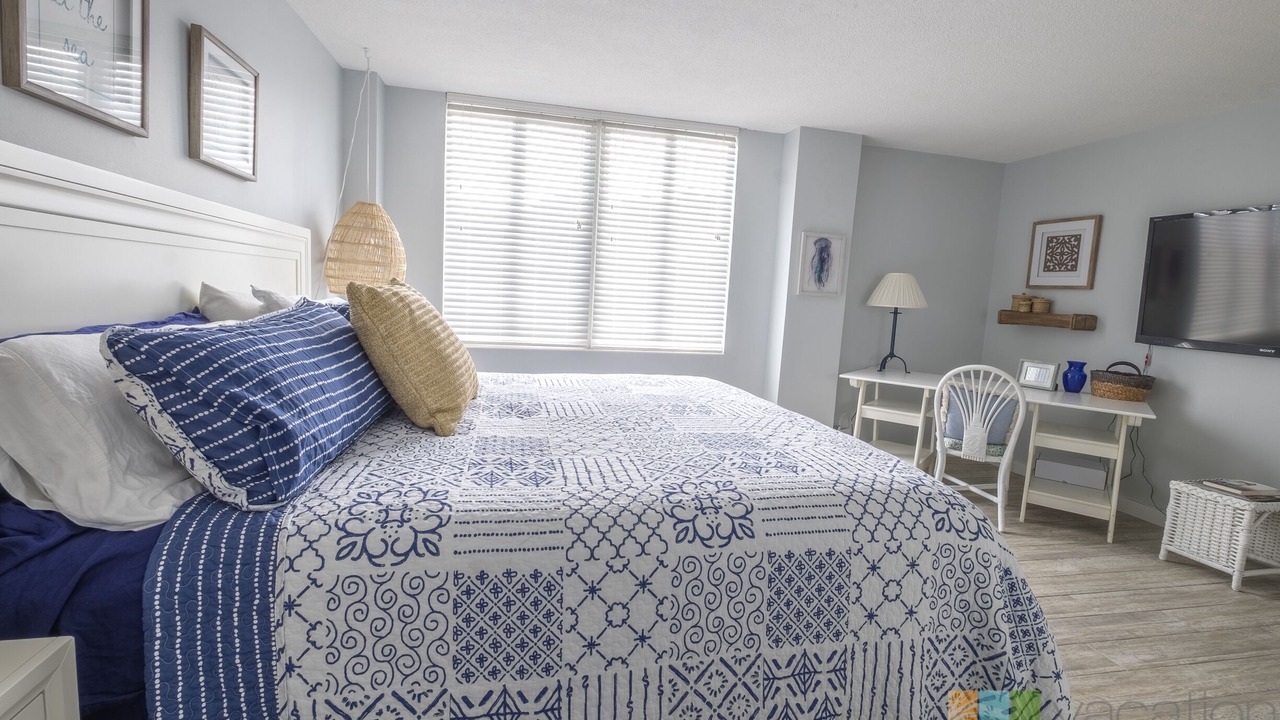 Photo of Bedroom in Palm Beach Shores