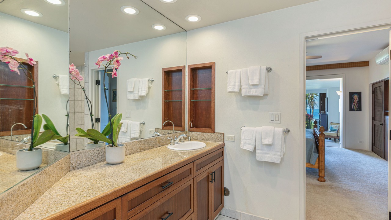 Photo of Bathroom in Princeville