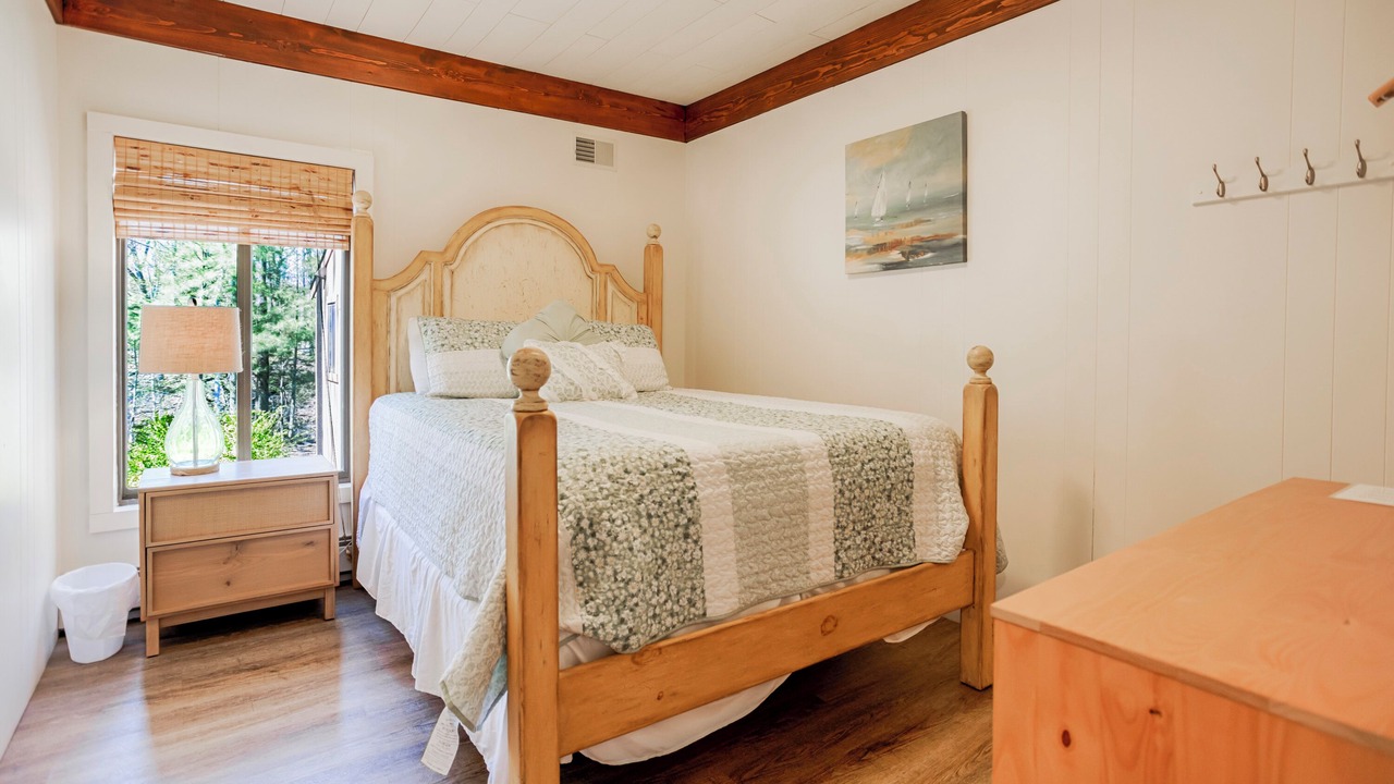 Photo of Bedroom in Valois