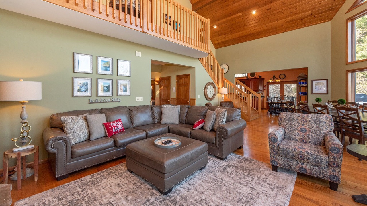 Photo of Livingroom in The View