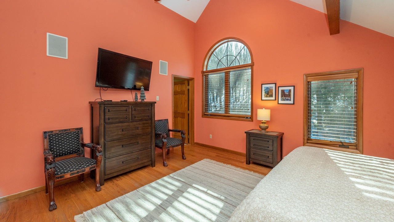 Photo of Bedroom in The View