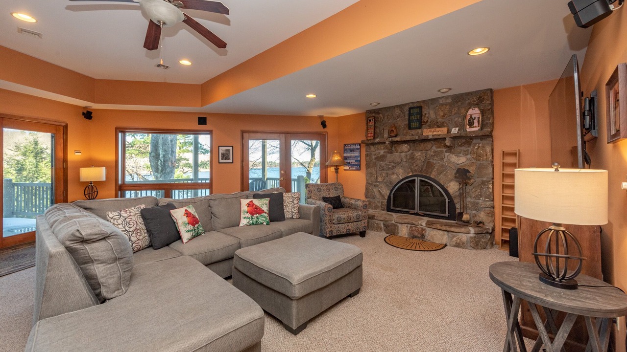 Photo of Livingroom in The View