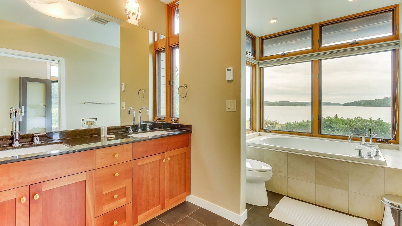 Photo of Bathroom in Anacortes