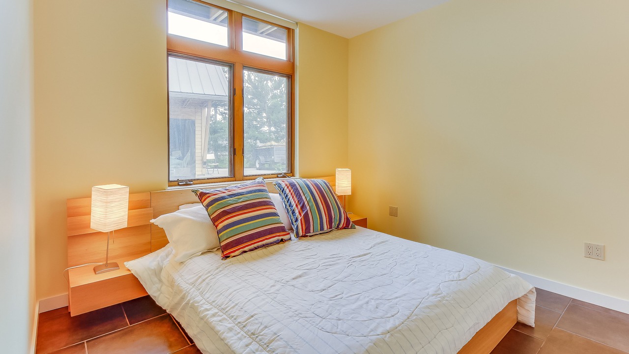 Photo of Bedroom in Anacortes