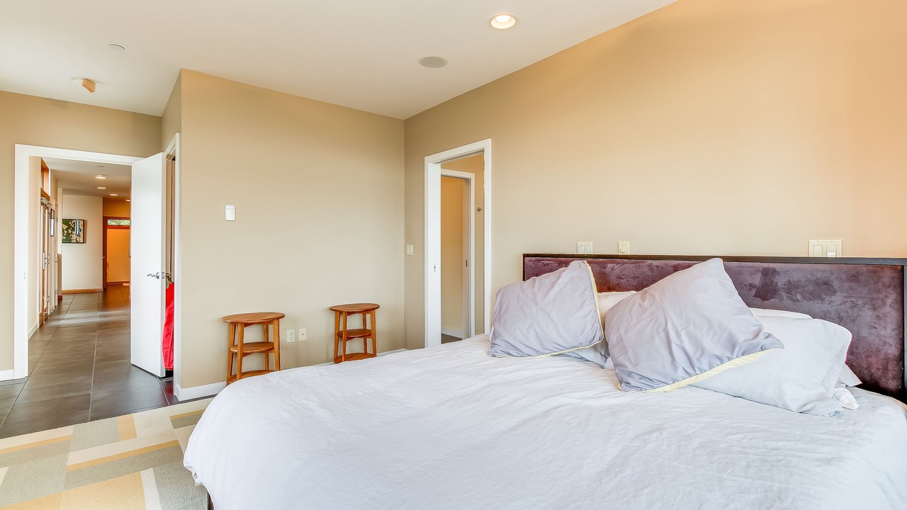 Photo of Bedroom in Anacortes