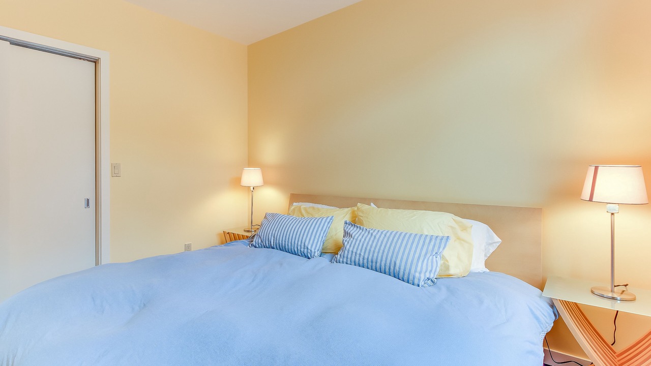 Photo of Bedroom in Anacortes