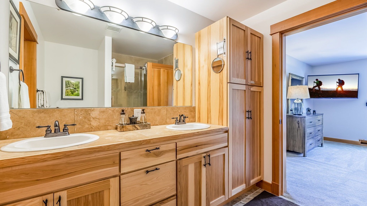 Photo of Bathroom in Ronald