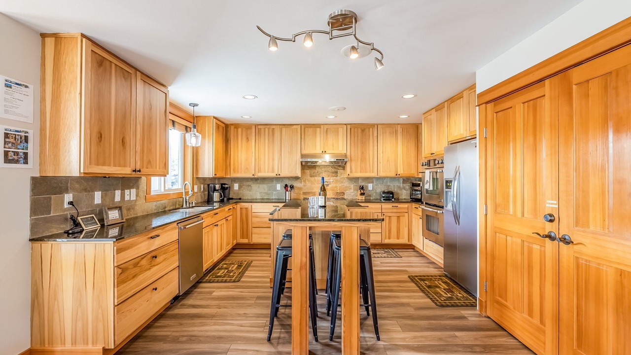 Photo of Others in Ronald