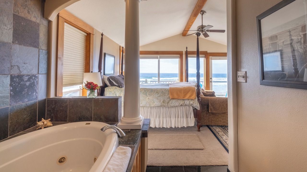 Photo of Others in Roads End