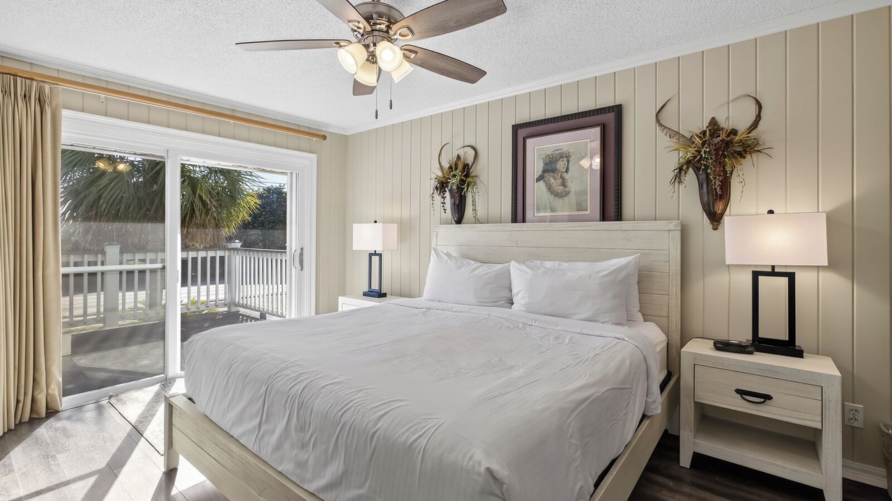 Photo of Bedroom in Seagrove Beach