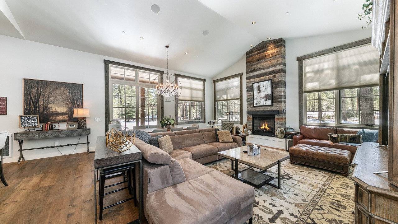 Photo of Livingroom in Truckee