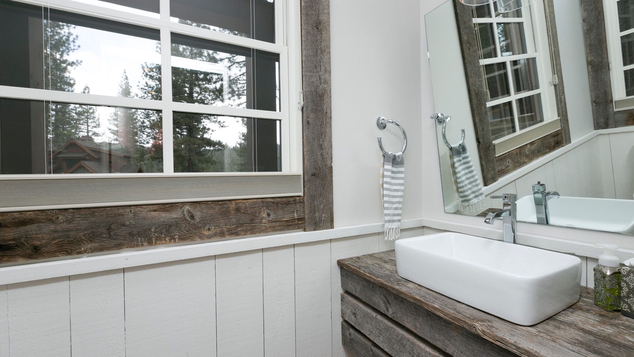 Photo of Bathroom in Truckee