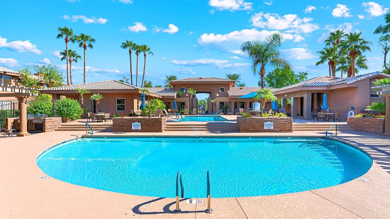 Photo of Outdoor in Raskin Estates