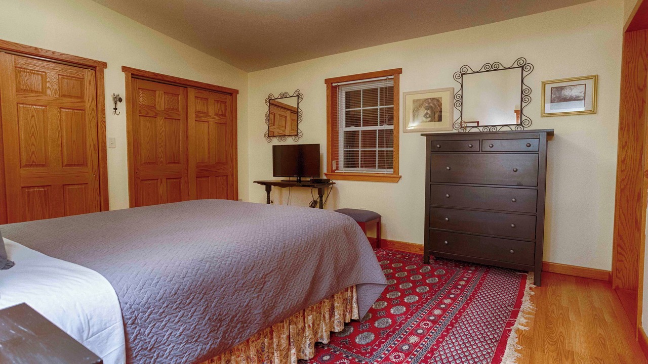 Photo of Bedroom in Town of Jerusalem