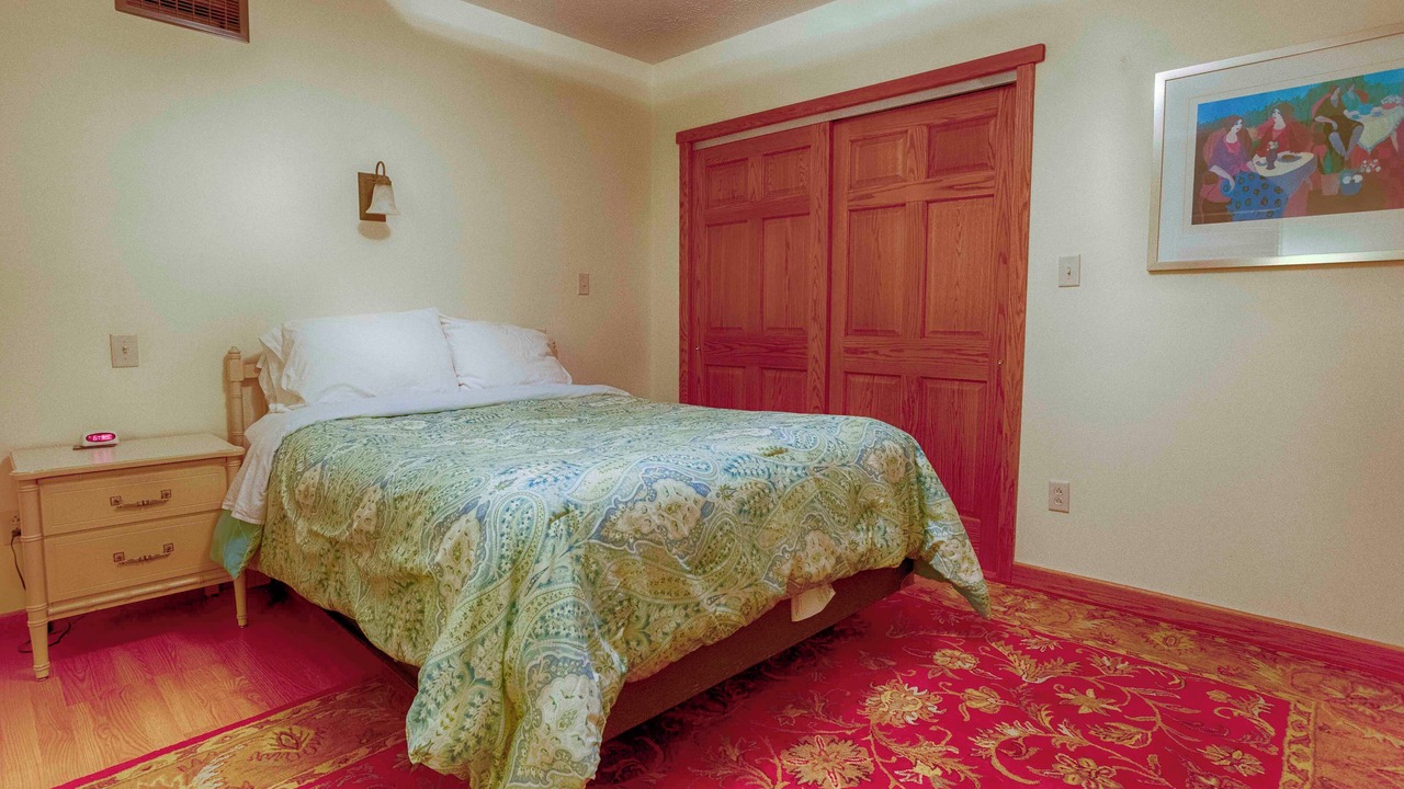 Photo of Bedroom in Town of Jerusalem