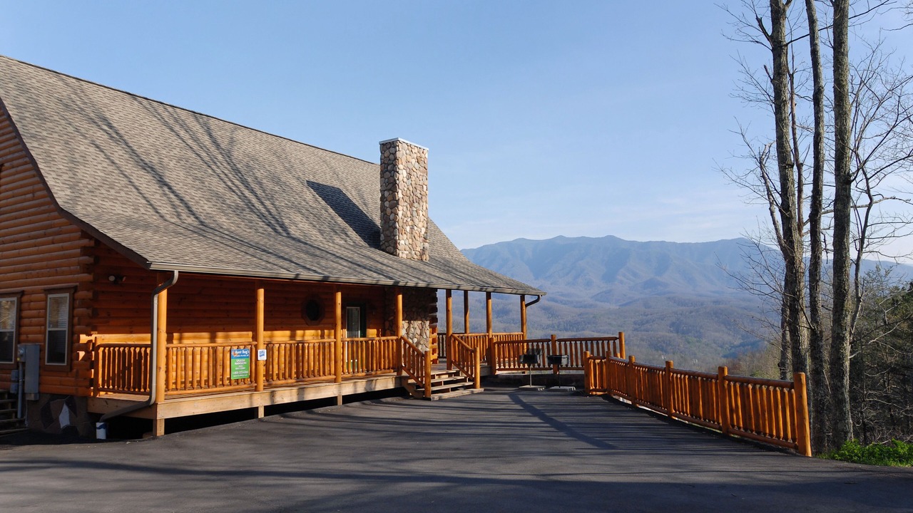 Photo of Others in Gatlinburg