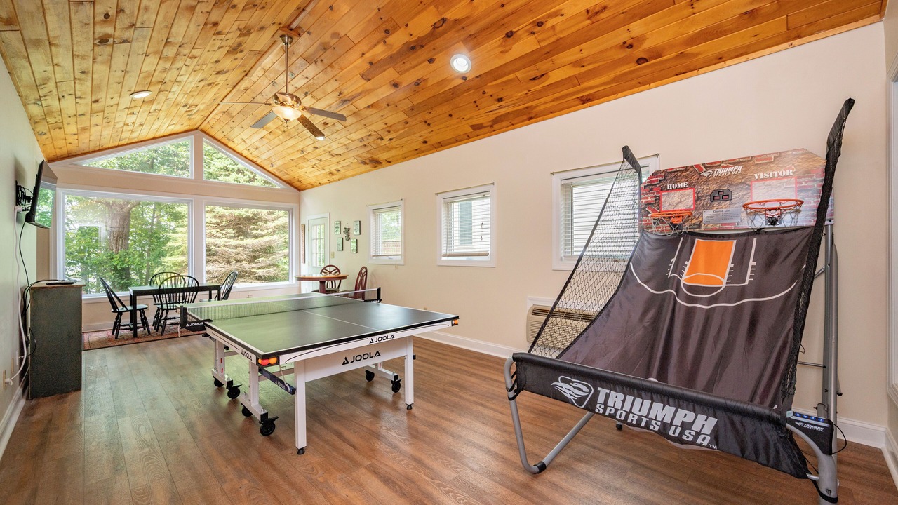 Photo of Bedroom in Thayerville