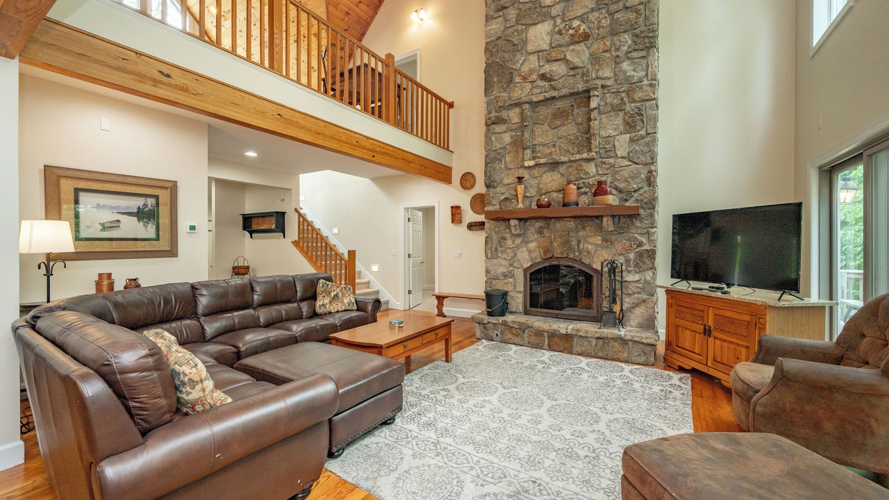 Photo of Livingroom in Thayerville