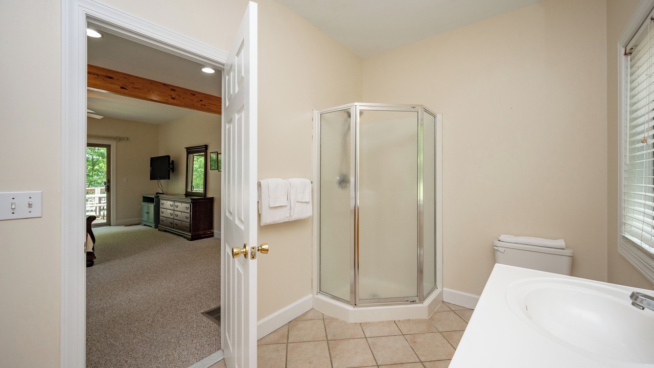 Photo of Bathroom in Thayerville