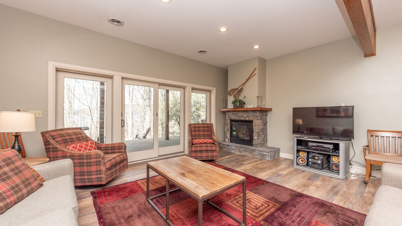 Photo of Livingroom in Thayerville