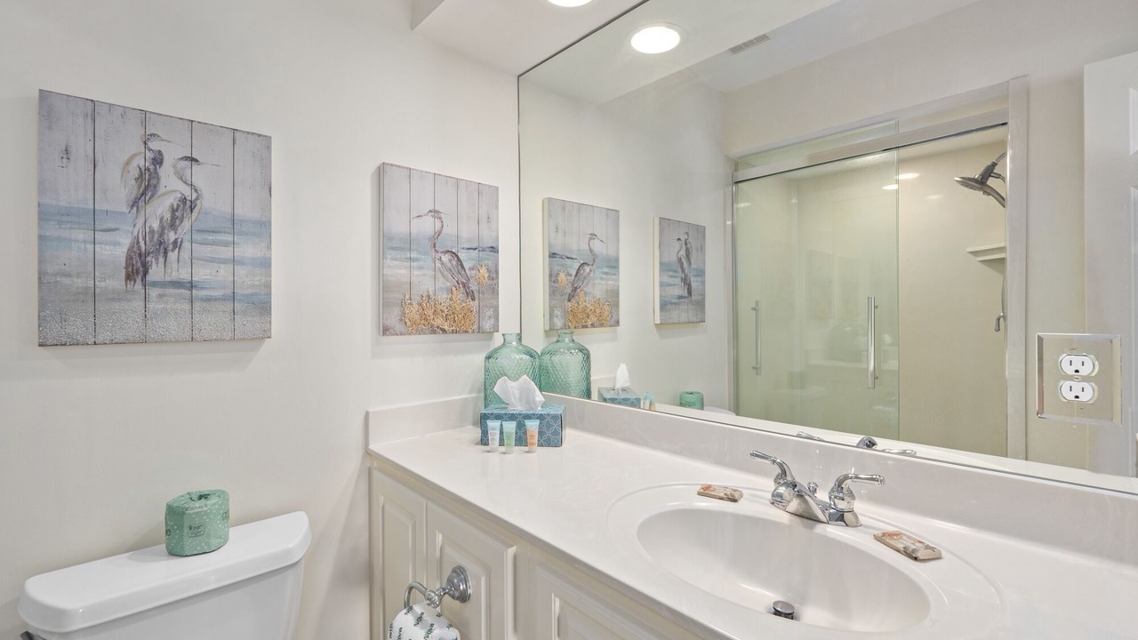Photo of Bathroom in Harbour Town