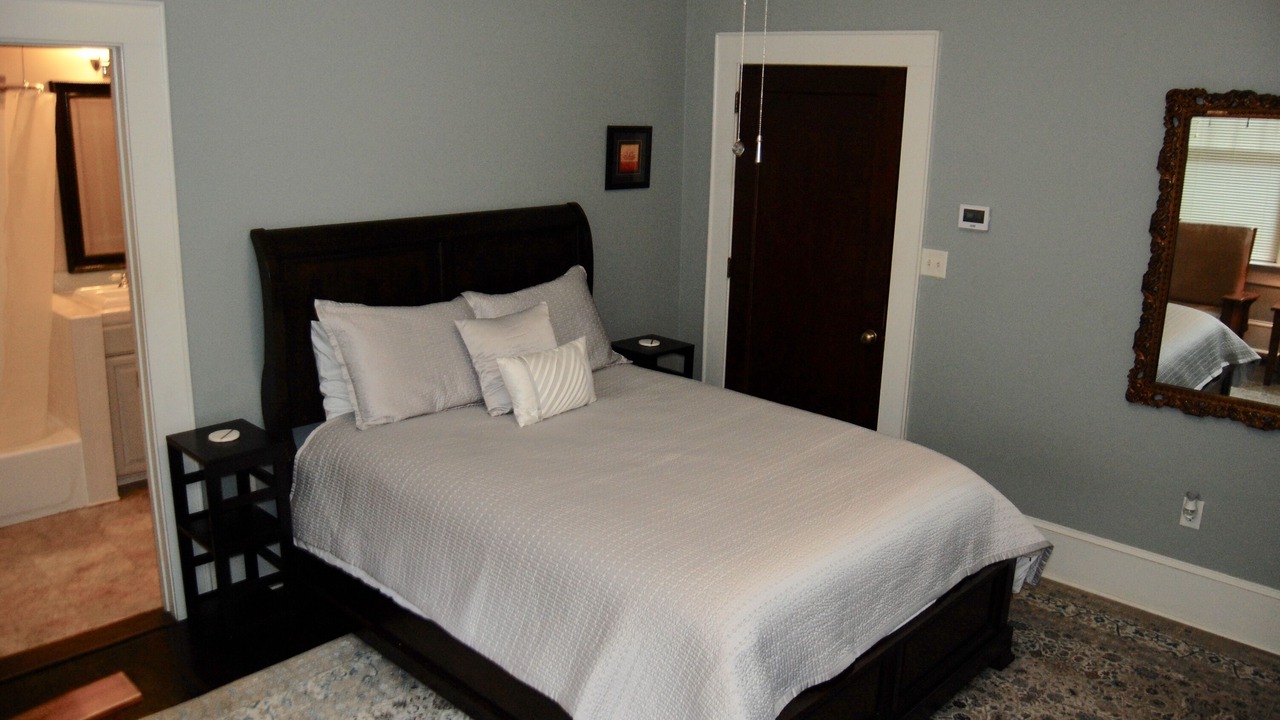 Photo of Bedroom in Old Fourth Ward