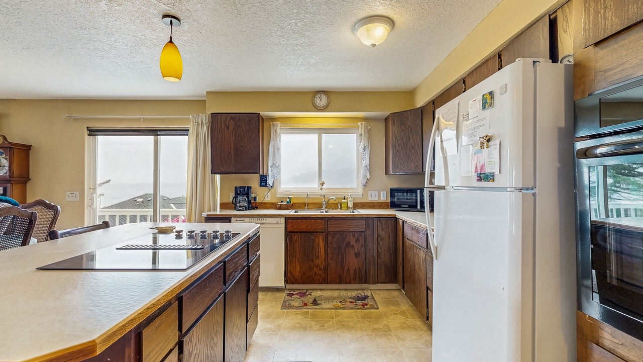 Photo of Kitchen in Roads End