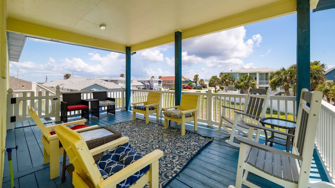 Photo of Patio Balcony in Safe Harbor