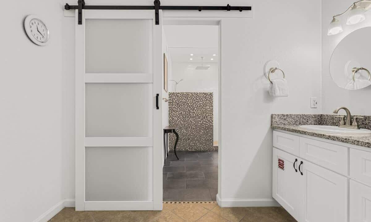 Photo of Bathroom in Safe Harbor