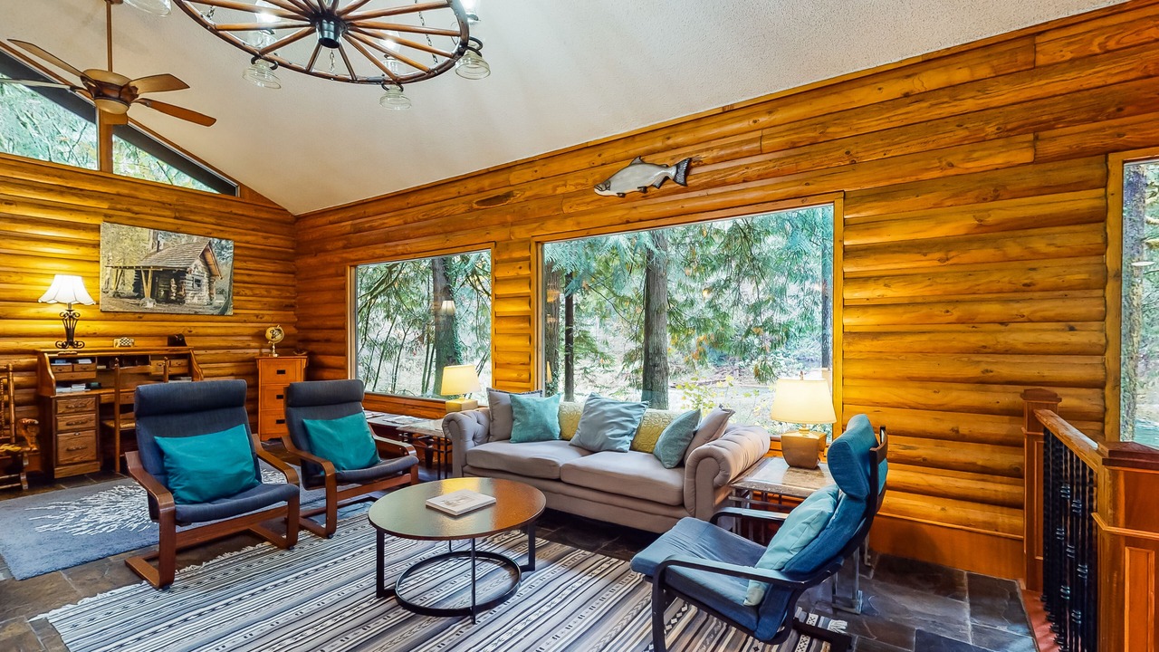 Photo of Livingroom in Washougal