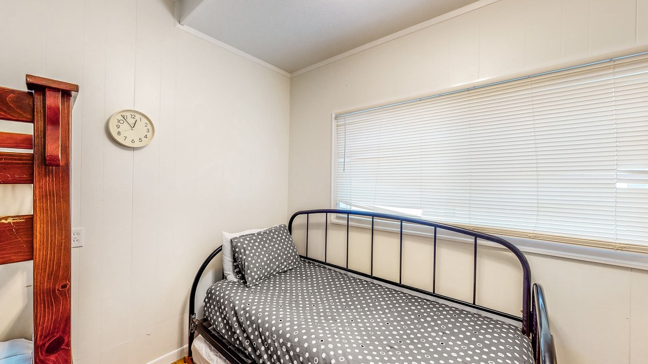 Photo of Bedroom in Nelscott