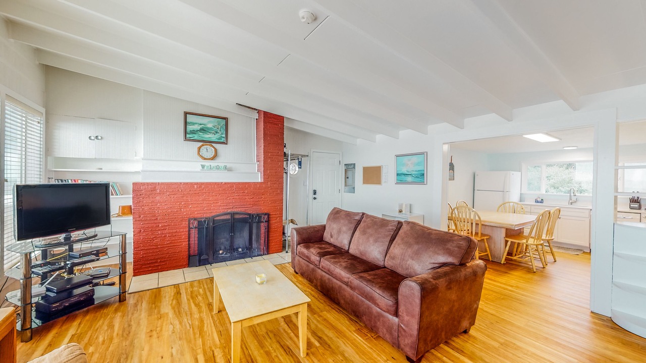 Photo of Livingroom in Nelscott