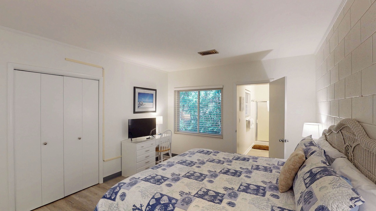 Photo of Bedroom in Jekyll Island