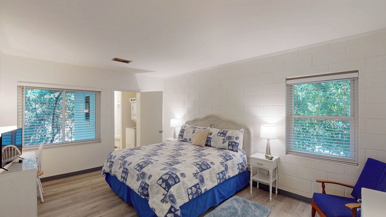 Photo of Bedroom in Jekyll Island