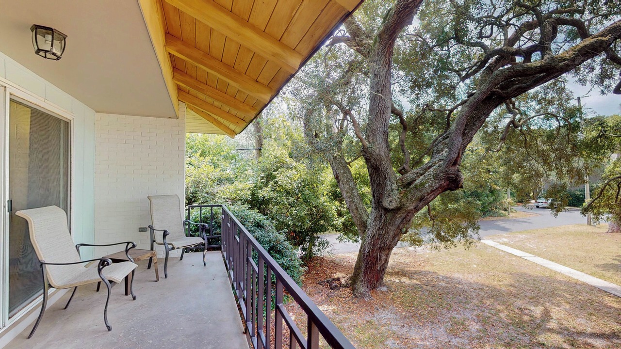 Photo of Patio Balcony in Jekyll Island