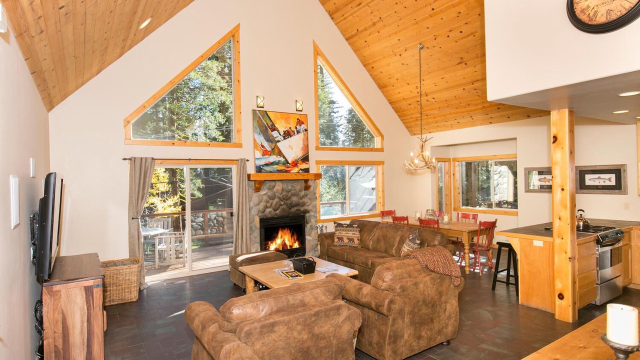 Photo of Livingroom in Homewood