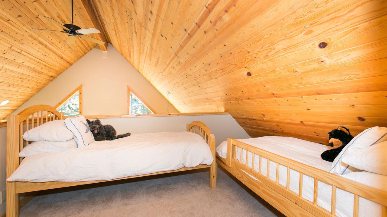 Photo of Bedroom in Homewood
