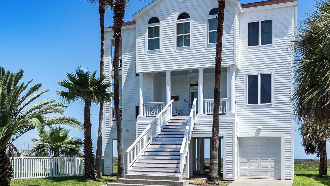 Photo of Outdoor in Pointe San Luis