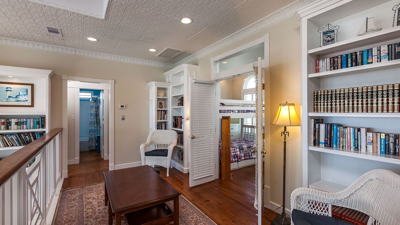 Photo of Bedroom in Pointe San Luis