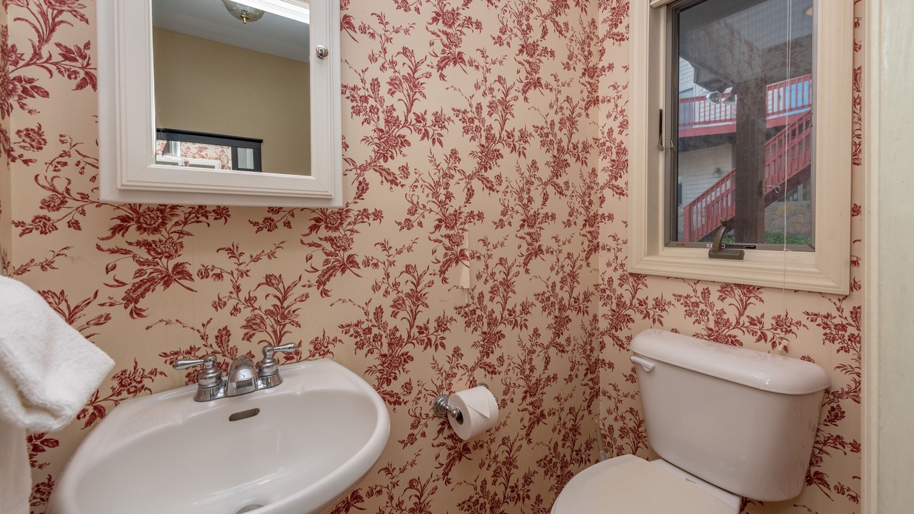 Photo of Bathroom in Thayerville
