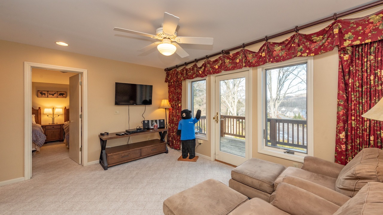 Photo of Livingroom in Thayerville