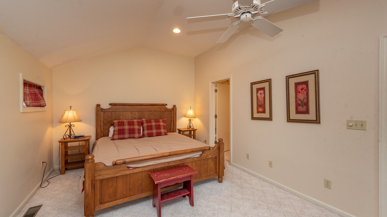 Photo of Bedroom in Thayerville