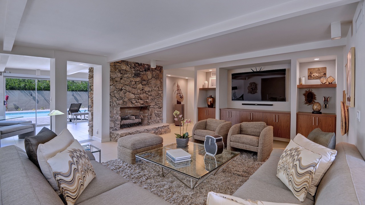 Photo of Livingroom in The Movie Colony