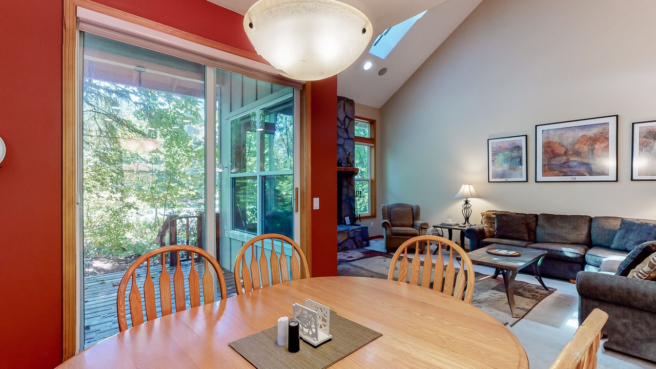 Photo of Others in Welches