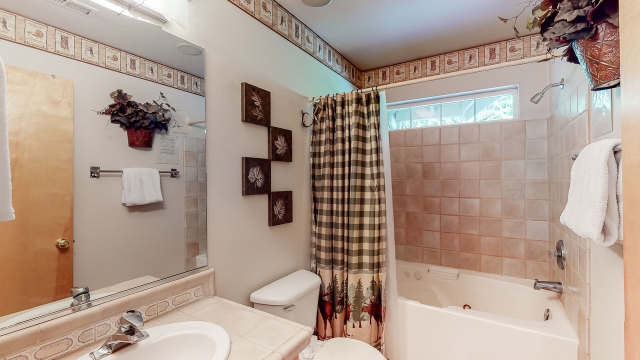 Photo of Bathroom in Welches