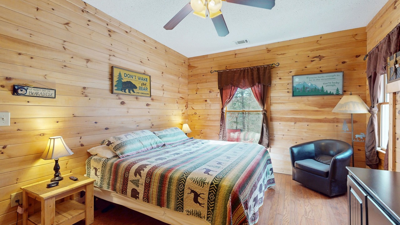 Photo of Bedroom in Sautee Nacoochee
