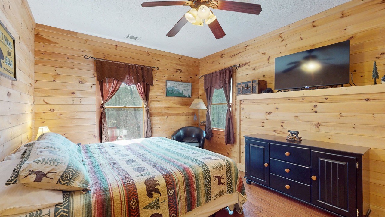 Photo of Bedroom in Sautee Nacoochee